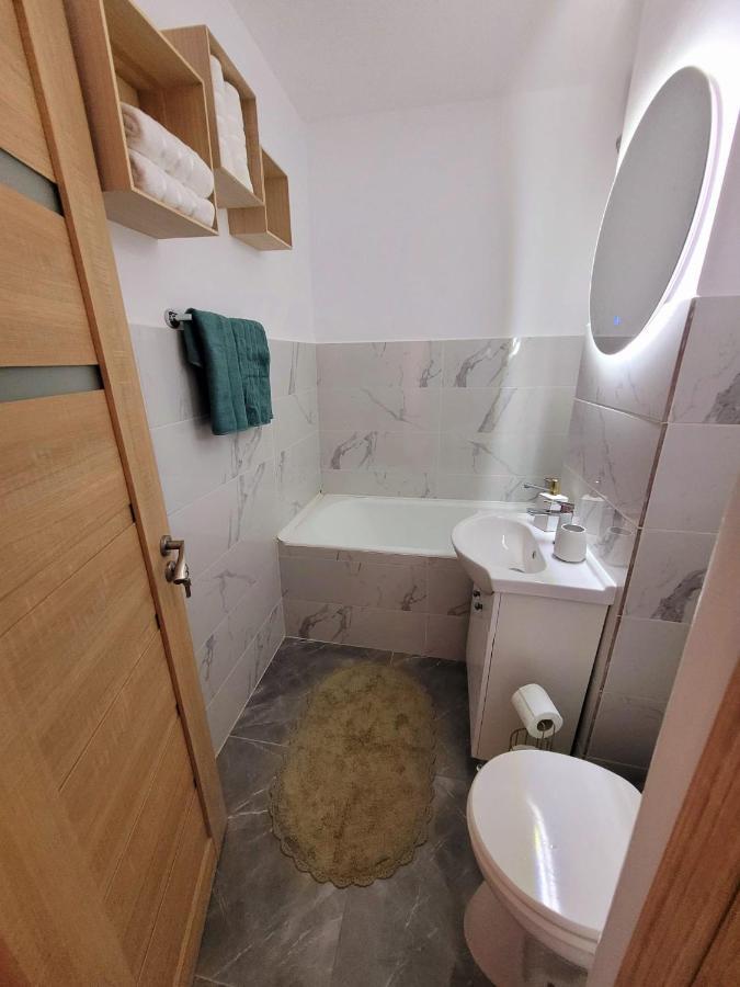 Christal Apartment Bacău Exteriér fotografie